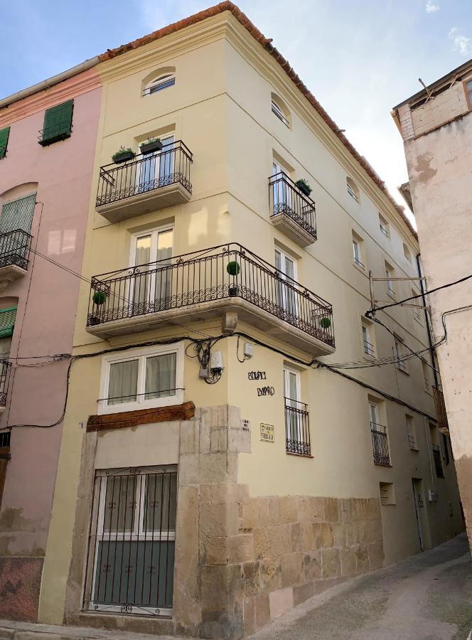 Apartaments Impro Mora d'Ebre Buitenkant foto