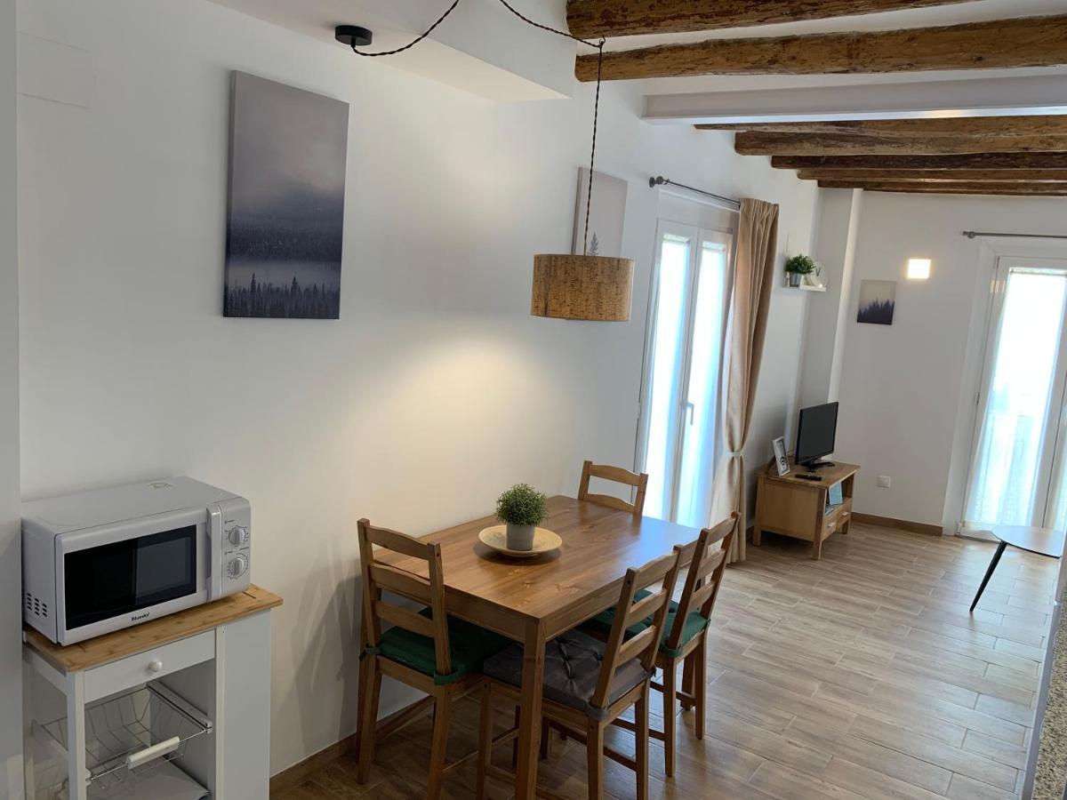 Apartaments Impro Mora d'Ebre Buitenkant foto