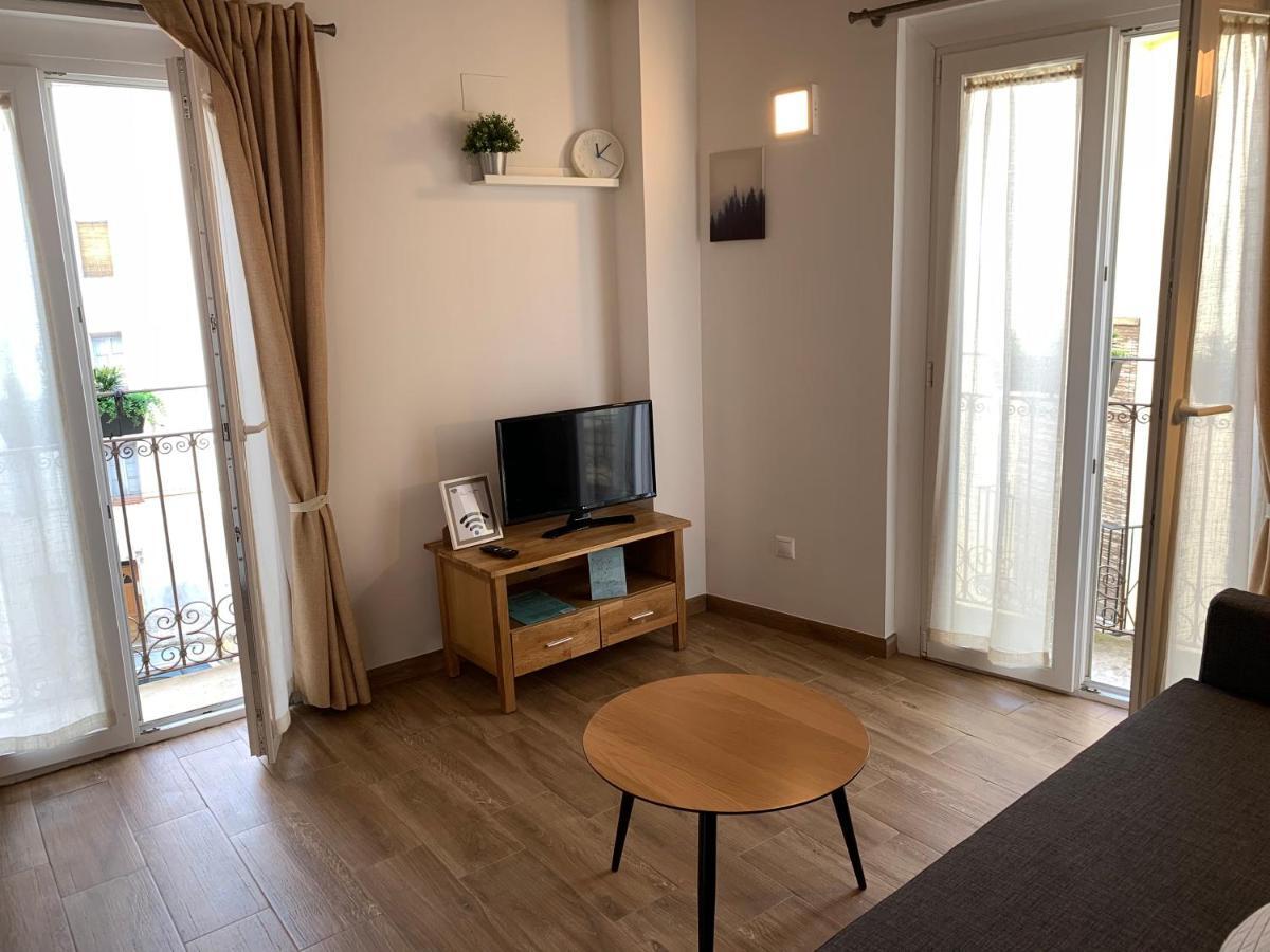 Apartaments Impro Mora d'Ebre Buitenkant foto